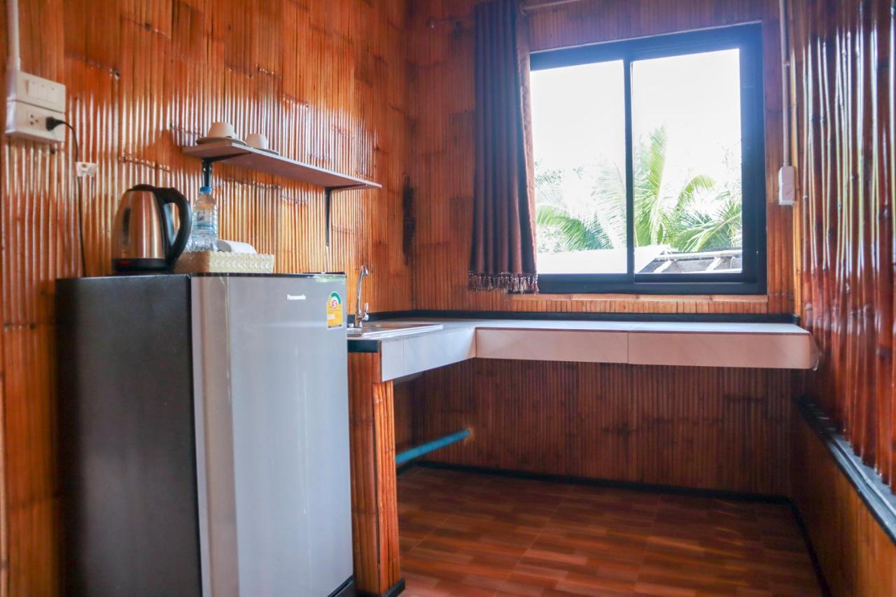 Lanta Wild Beach Resort Ko Lanta Exterior foto