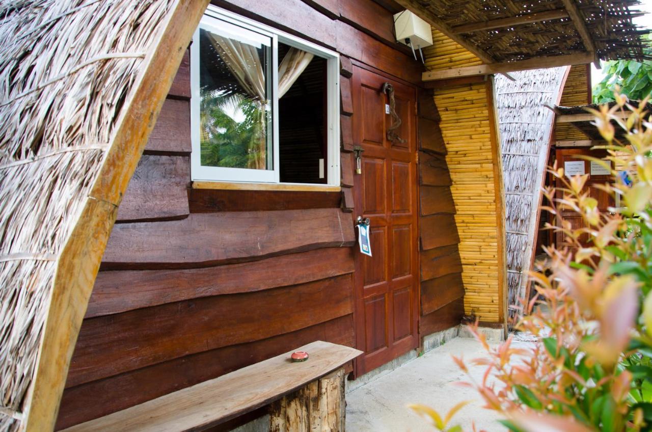 Lanta Wild Beach Resort Ko Lanta Exterior foto